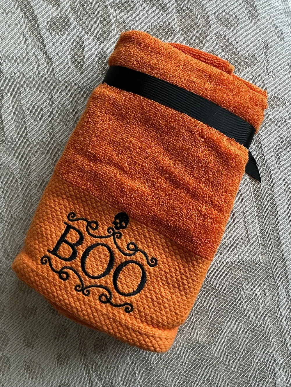 NWY Halloween BOO Hand Towels Set 🦇